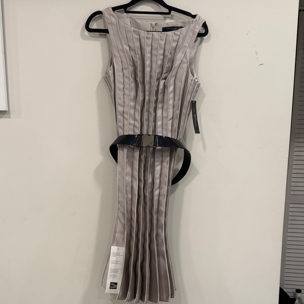 Carmen Marc Valvo Gray Midi Dress